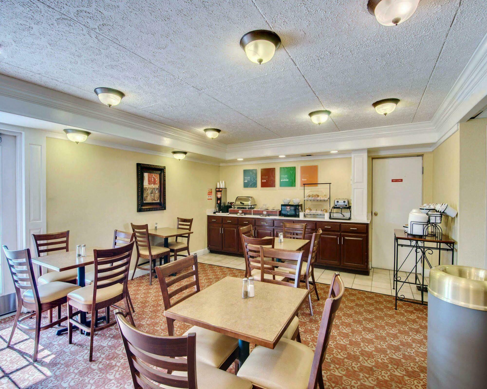 Comfort Inn Near Martinsville Speedway Exteriér fotografie